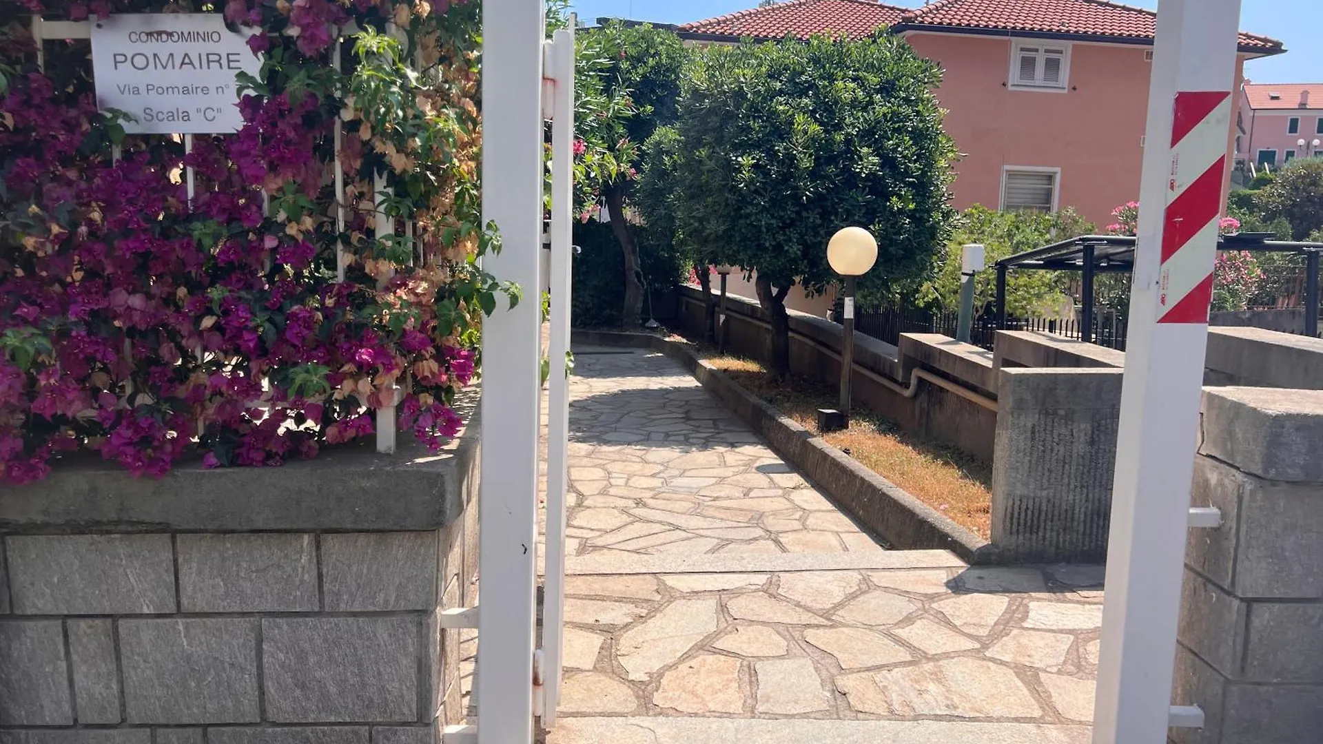 La Terrazza - Riviera-Holiday Ceriale Apartment